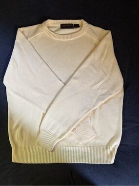 Eddie Bauer Men's Cream Crewneck Sweater